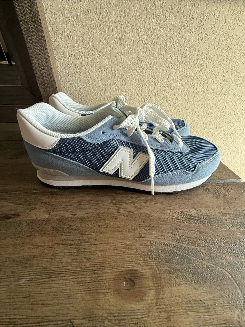 New Balance Retro Runner Sneakers
